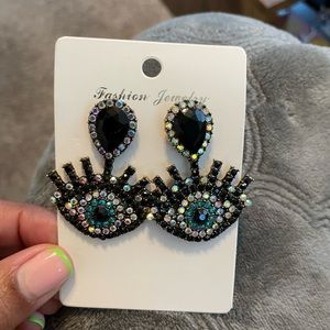 Eye earrings 2inch